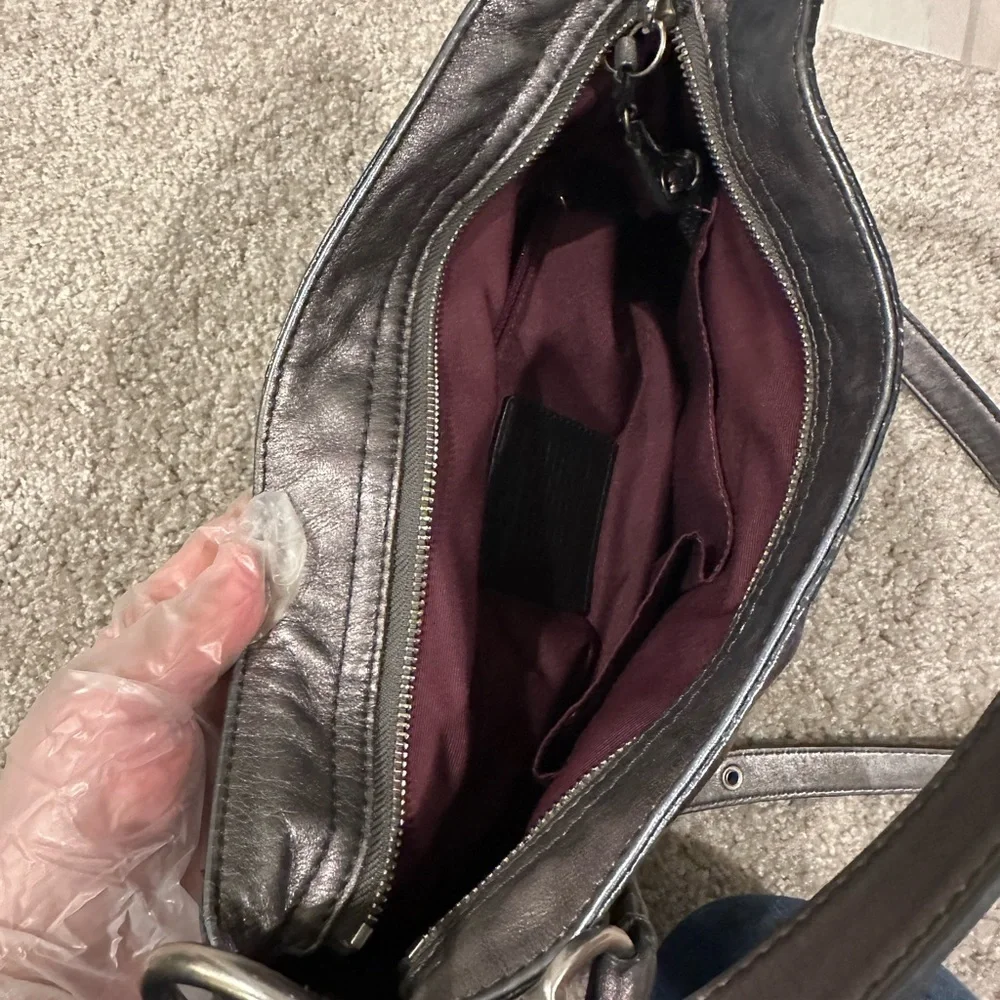 Coach Pewter Leather Zoe Hobo Handbag with purple lining - Picture 5 of 11